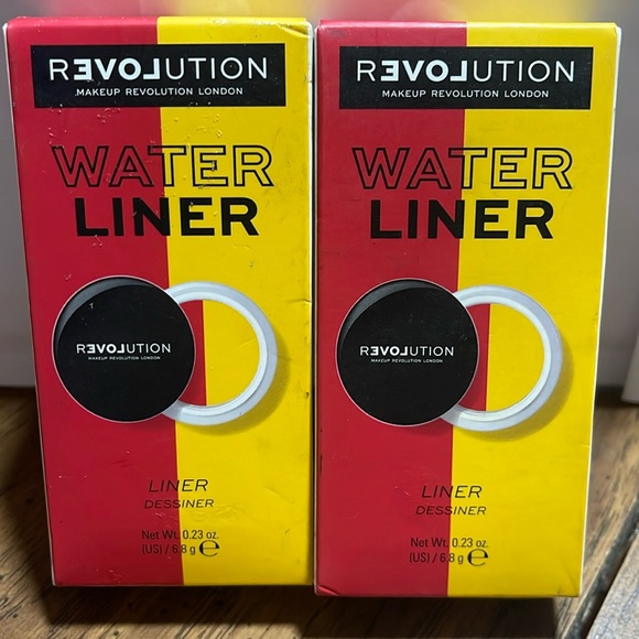 2x Makeup Revolution Water Activated Double Up Red Yellow Eyeliner .23 oz 6.8g - Picture 1 of 2